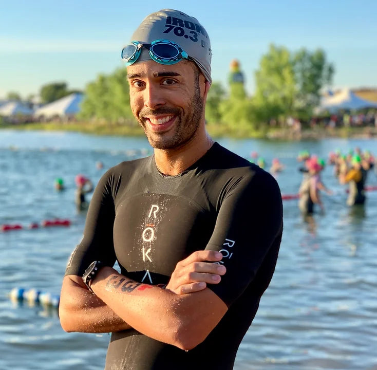 Breno Melo before open water swim - Competitive Swim Training Plan